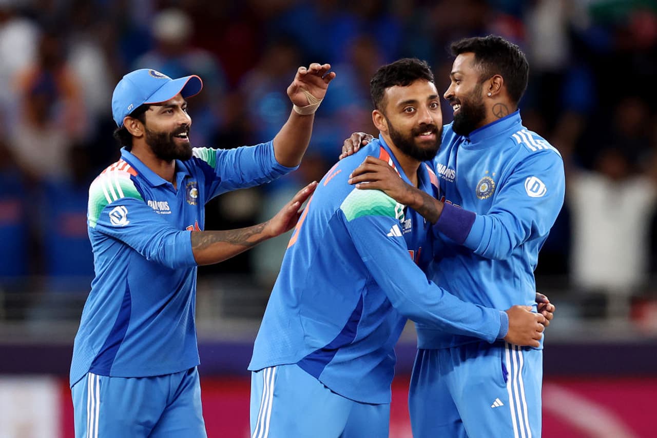 ബൗളർമാരുടെ റാങ്കിംഗില്‍ മുന്നിലാര്