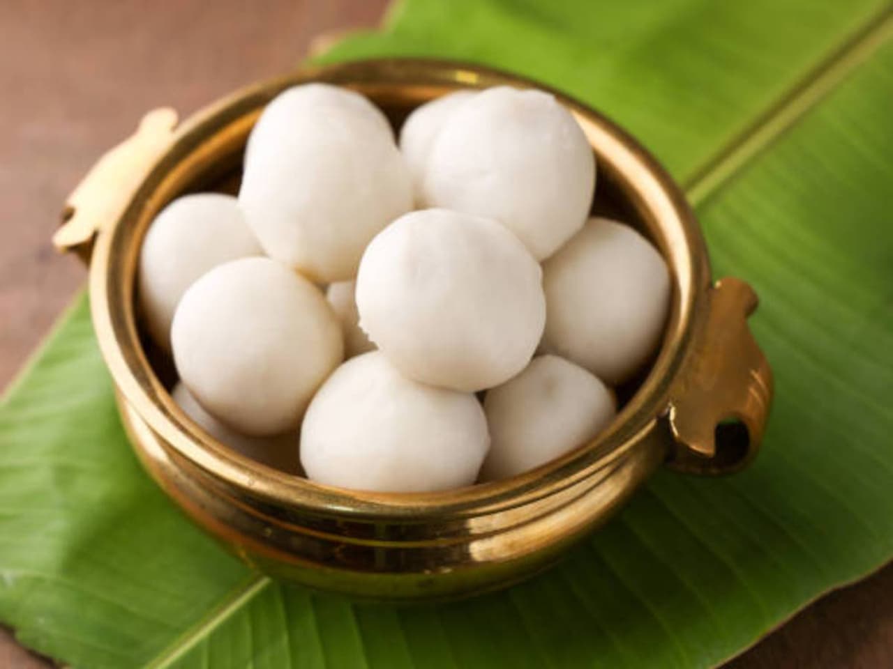 நெல்லை பால் கொழுக்கட்டை :