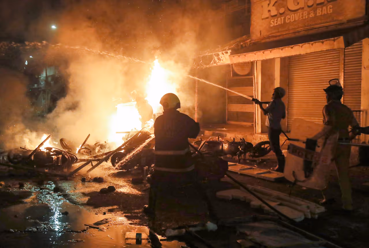 Nagpur violence: Clashes erupt in Mahal