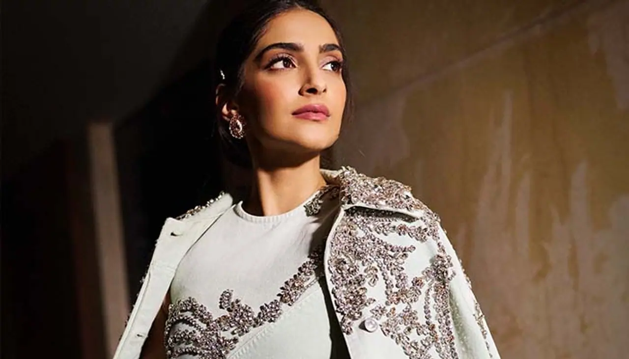 Sonam Kapoor Reflects on Her Bollywood Debut Sonam Kapoor Reflects on Her Bollywood Debut