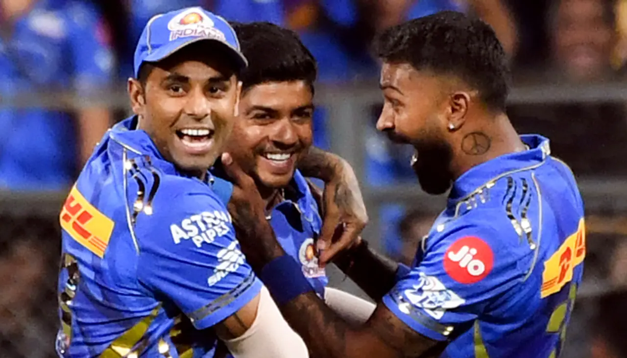 শুক্রবার মুম্বই ইন্ডিয়ানস হেরে গেলেও, অসাধারণ বোলিং করে নজির গড়লেন হার্দিক পান্ডিয়া শুক্রবার মুম্বই ইন্ডিয়ানস হেরে গেলেও, অসাধারণ বোলিং করে নজির গড়লেন হার্দিক পান্ডিয়া