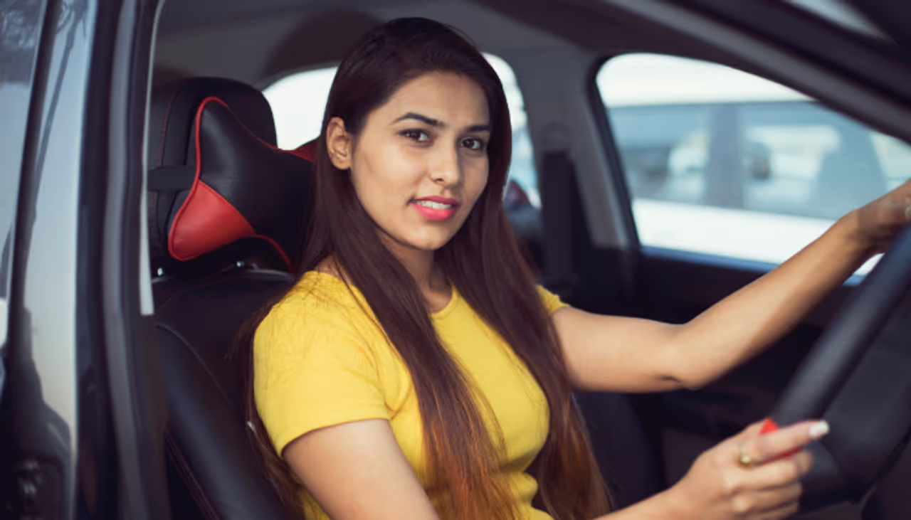 अगले महीने कई नई गाड़ियां सड़कों पर उतरेंगी