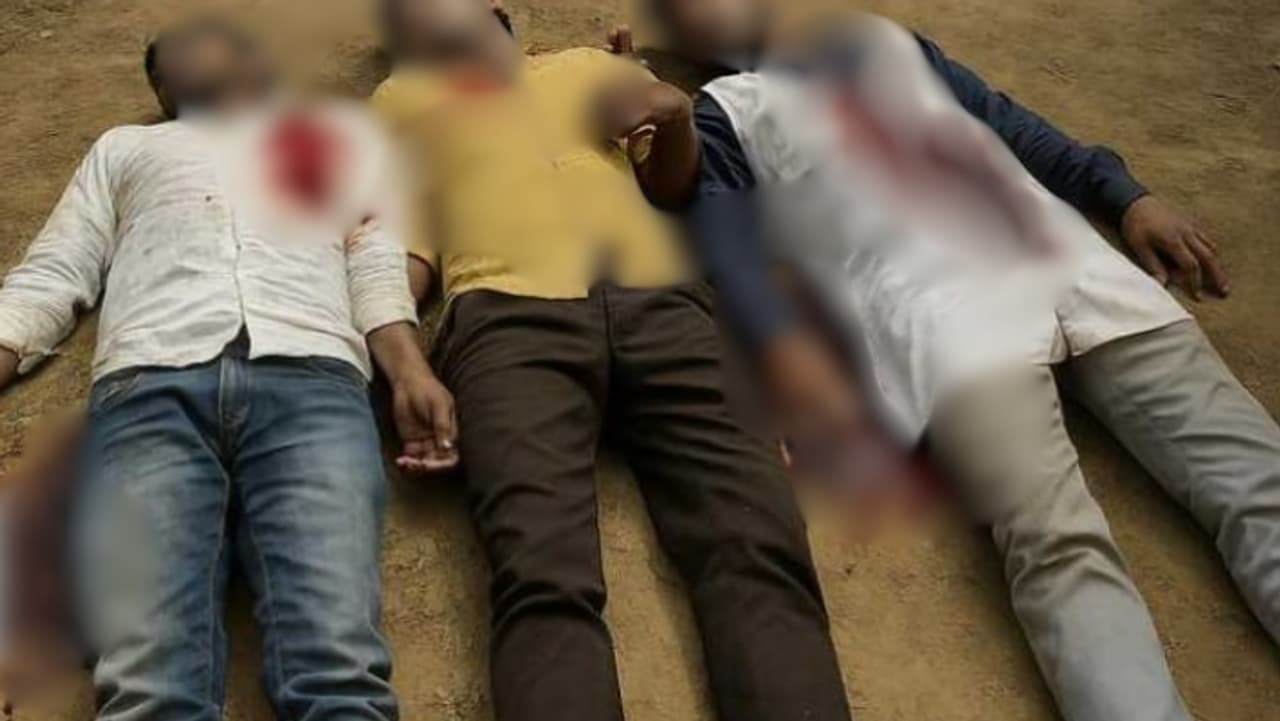  एक ही परिवार के तीन लोगों की हत्या से दहला गांव