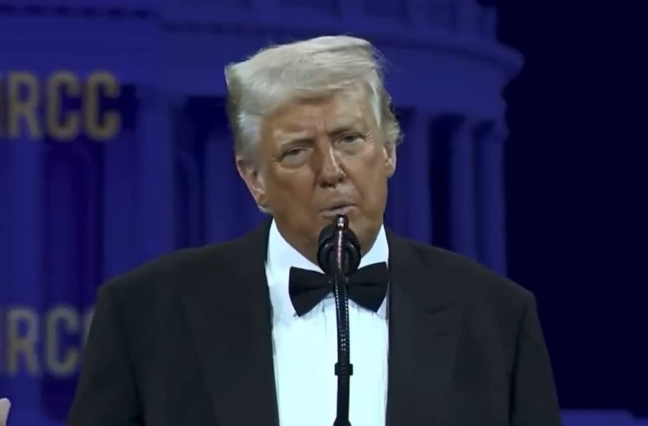 US President Donald Trump Tariff Mocks