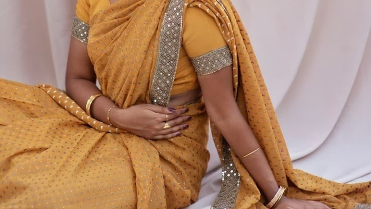 मोहब्बत या पागलपन? चाची को भाया भतीजे का इश्क!