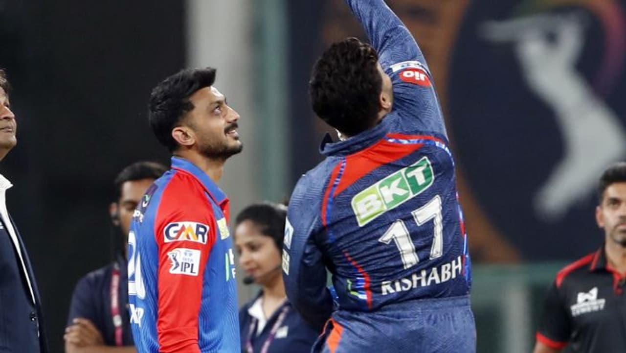 दिल्ली कैपिटल्स ने टॉस जीतकर गेंदबाजी की दिल्ली कैपिटल्स ने टॉस जीतकर गेंदबाजी की