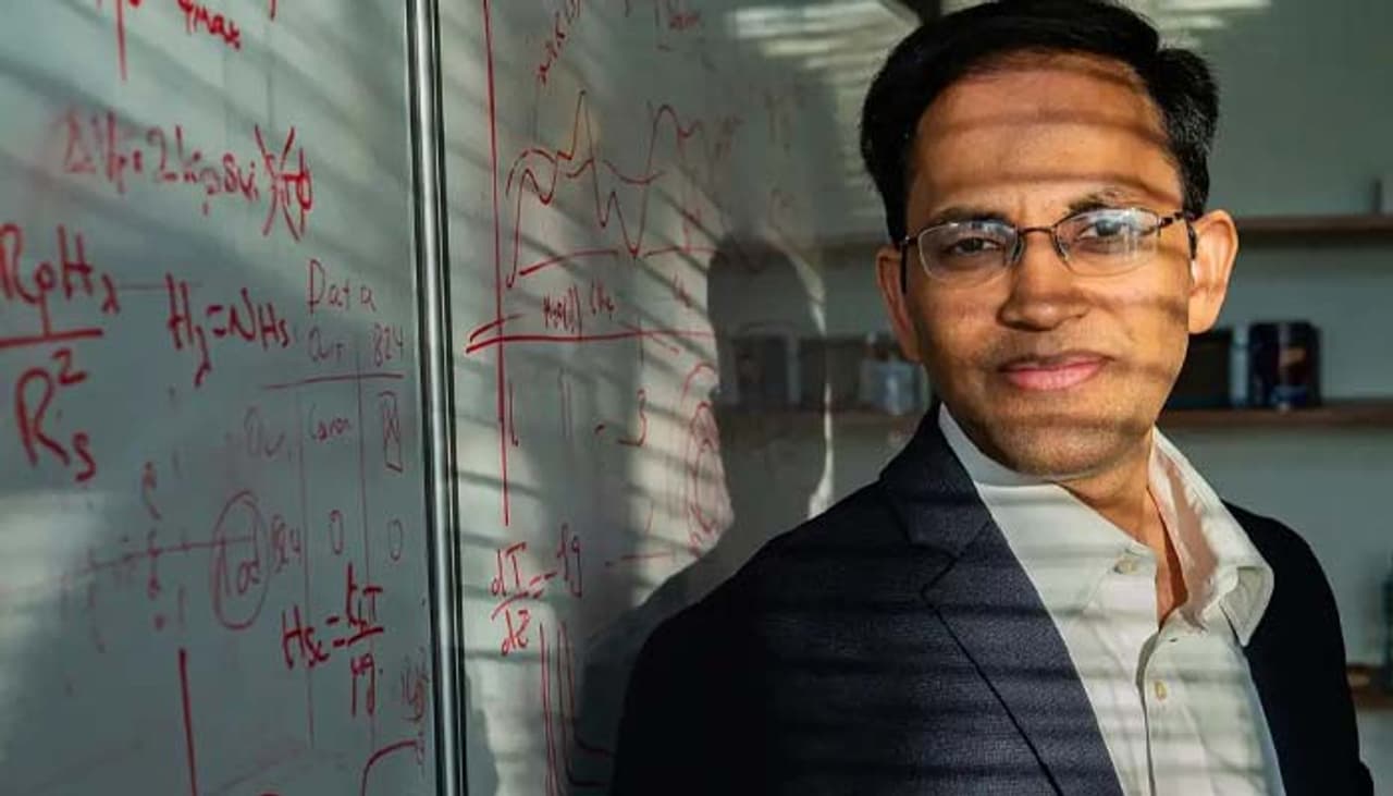 Who is Dr. Nikku Madhusudhan? Who is Dr. Nikku Madhusudhan?