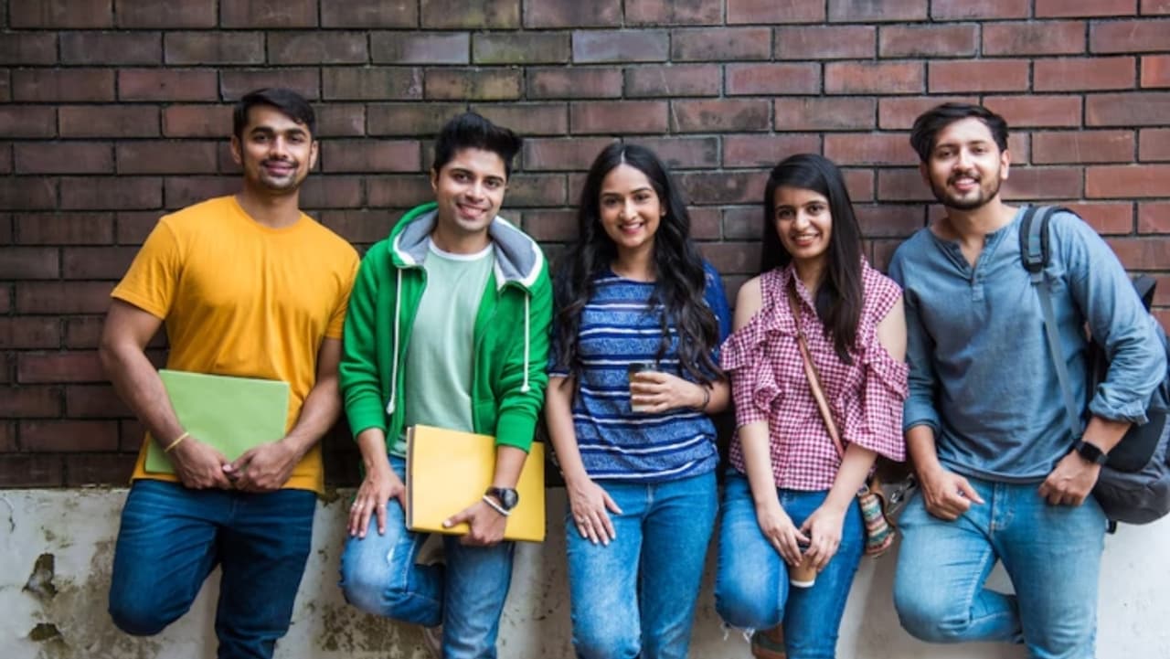 12वीं के बाद करें नए जमाने के ये टॉप 10 कोर्स 12वीं के बाद करें नए जमाने के ये टॉप 10 कोर्स