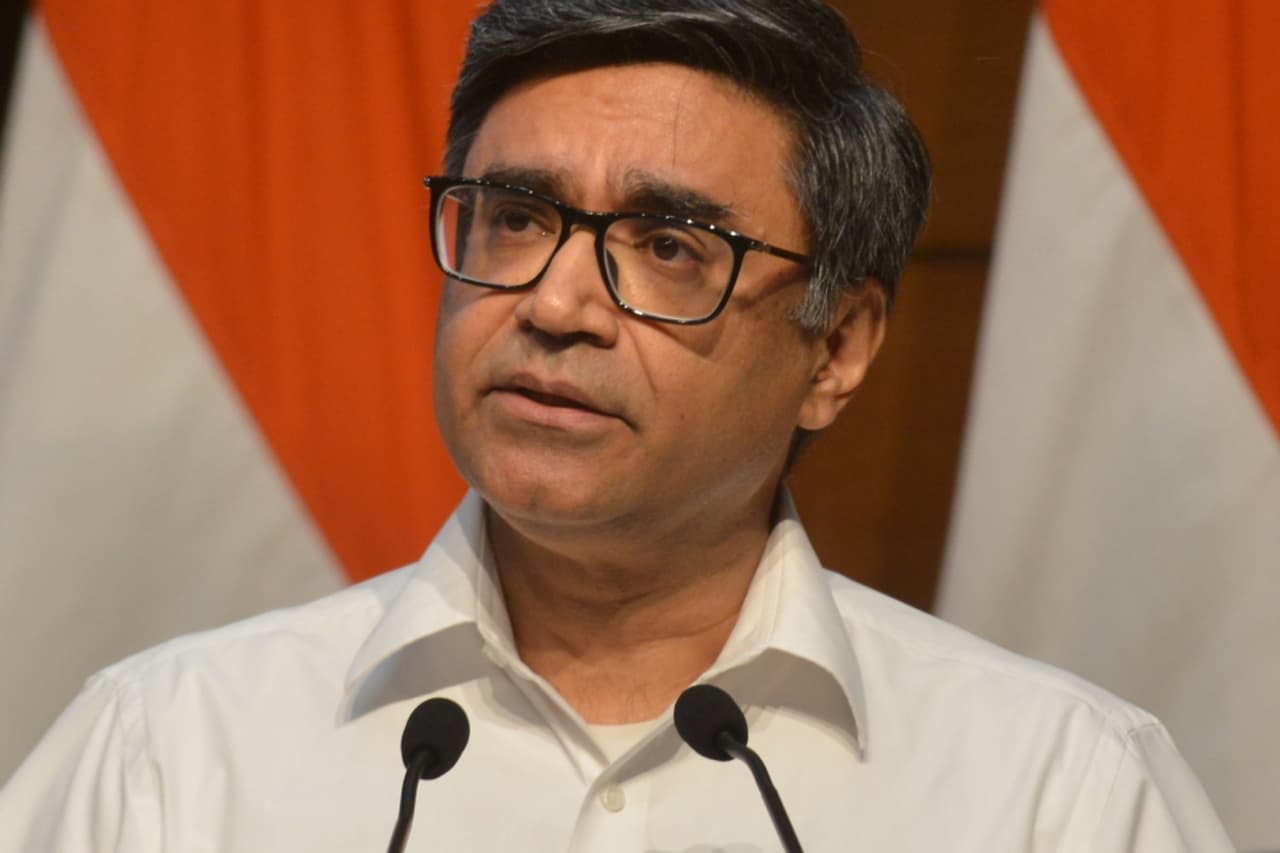 विदेश सचिव विक्रम मिस्री Operation Sindoor के बाद चर्चा में विदेश सचिव विक्रम मिस्री Operation Sindoor के बाद चर्चा में