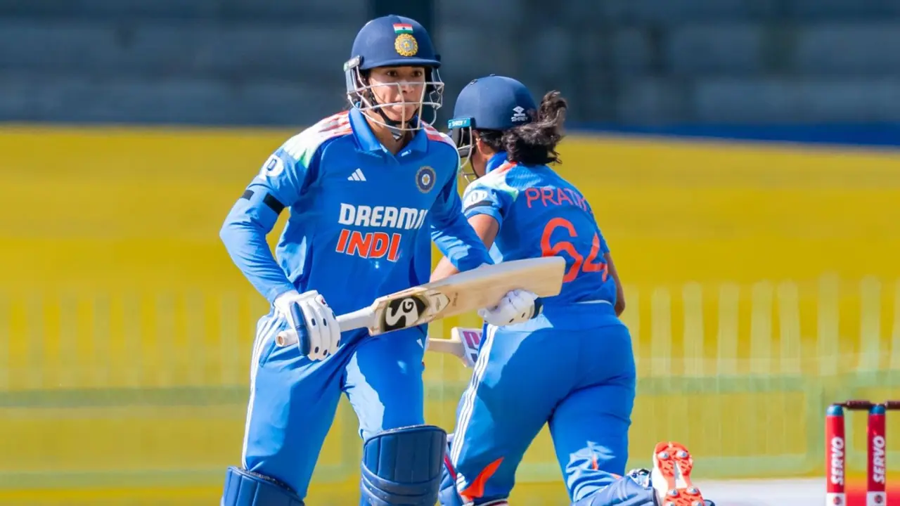 क्रिकेट में स्मृति मंधाना का जलवा क्रिकेट में स्मृति मंधाना का जलवा