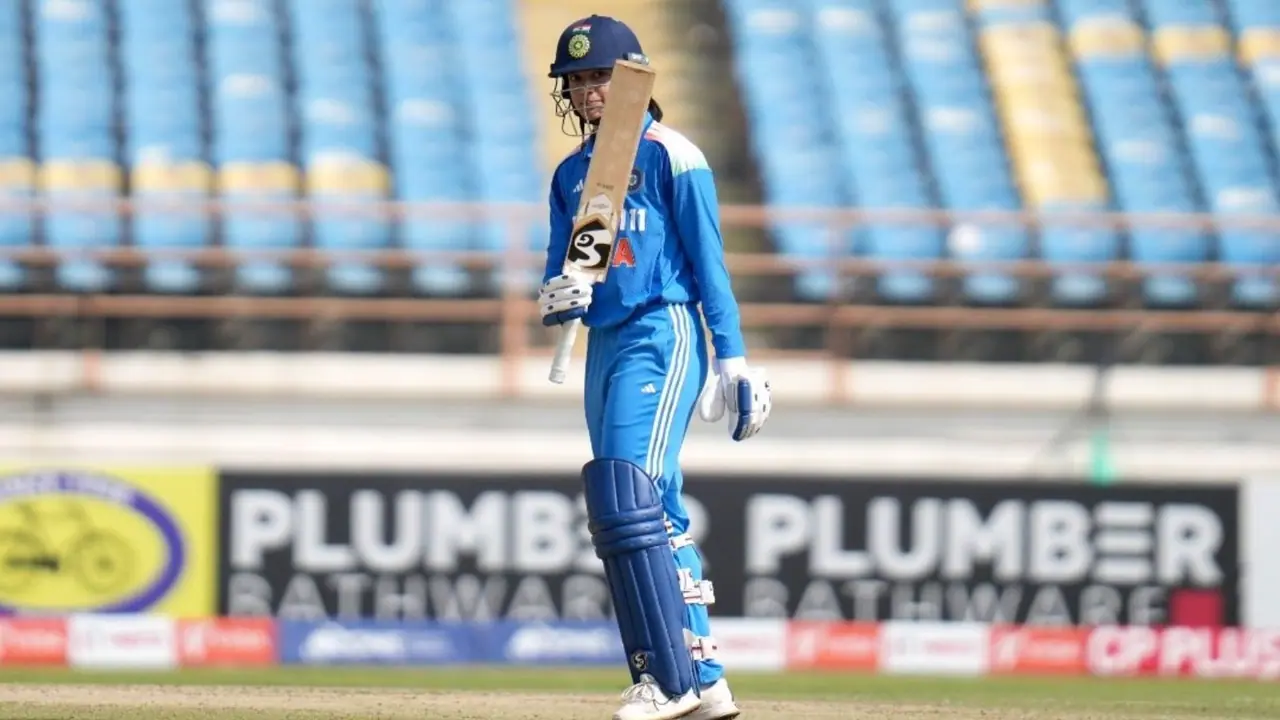 स्मृति मंधाना का क्रिकेट में जलवा