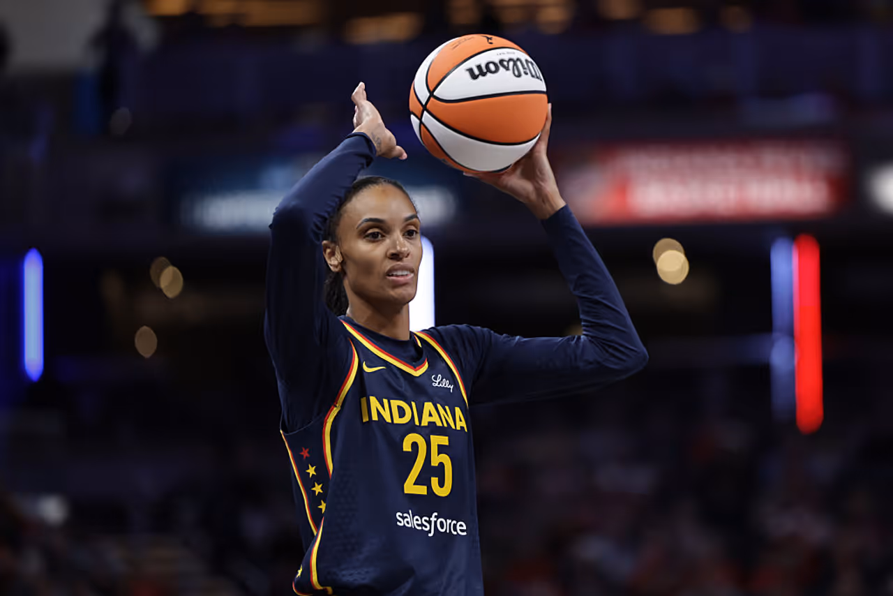1. DeWanna Bonner Indiana Fever 1. DeWanna Bonner Indiana Fever