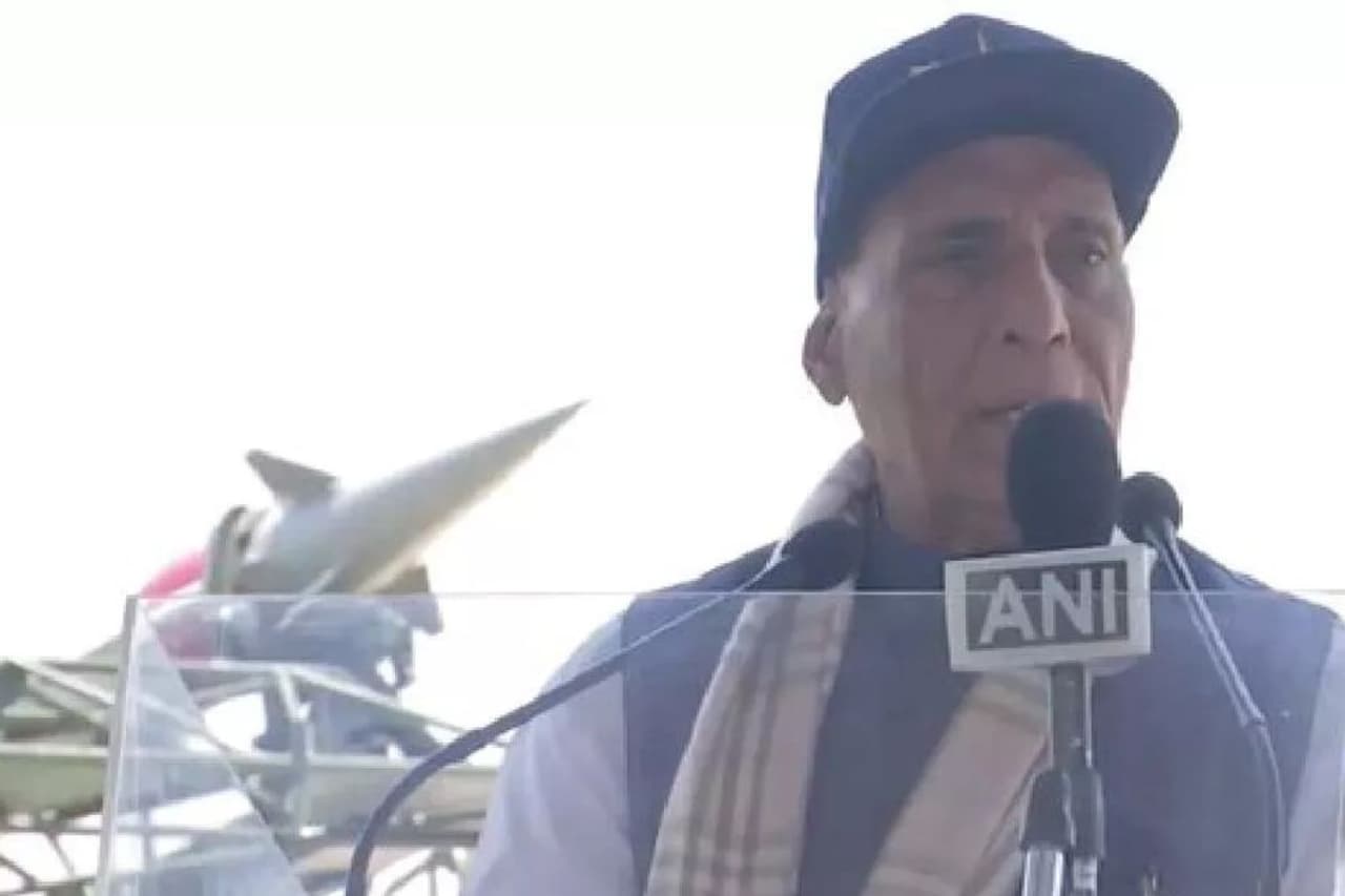 Rajnath Singh Warns Pakistan Rajnath Singh Warns Pakistan