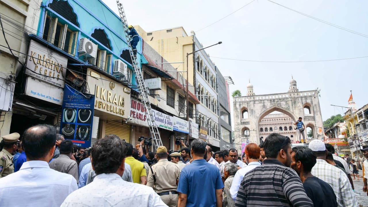 आग की वजहों का पता नहीं आग की वजहों का पता नहीं