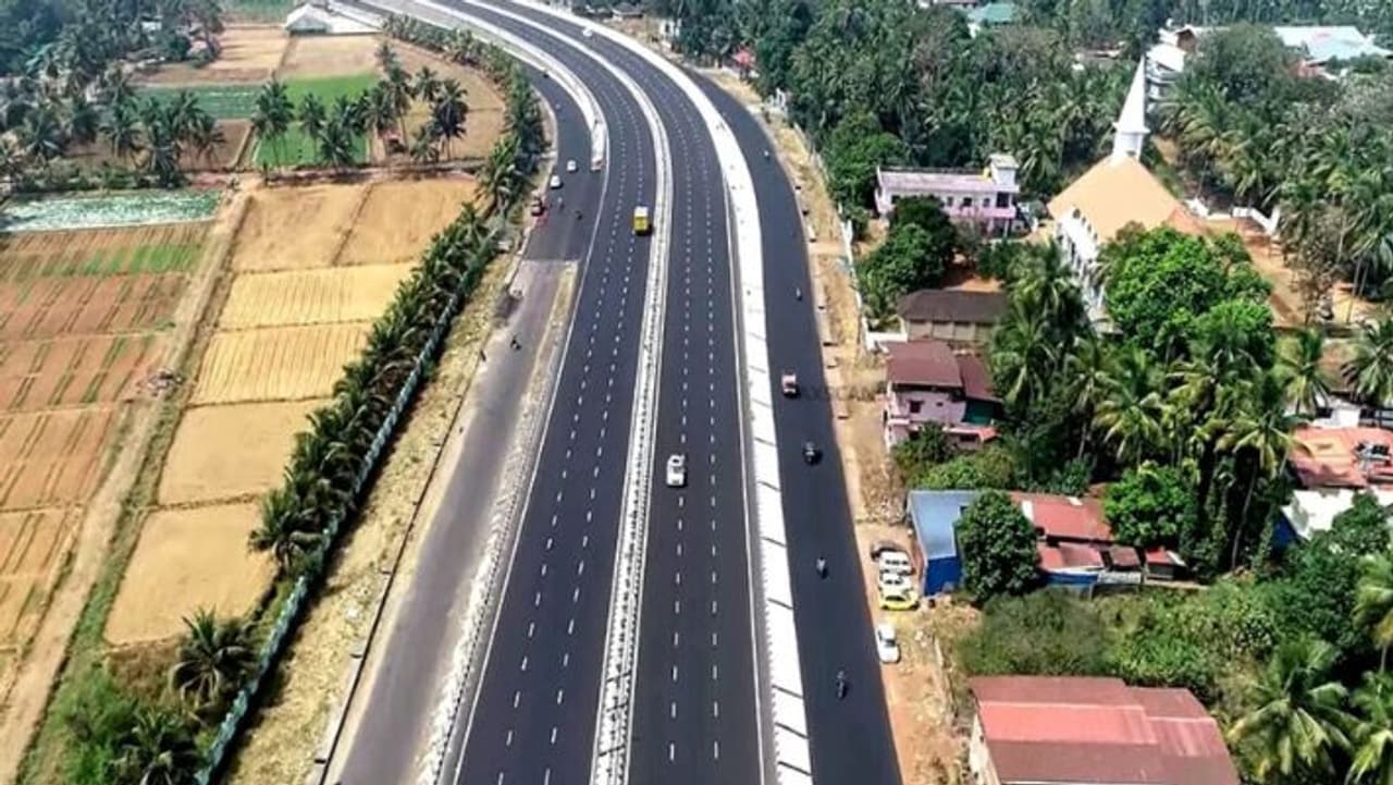 हाईवे पर माकान बनाने पहले पढ़ें