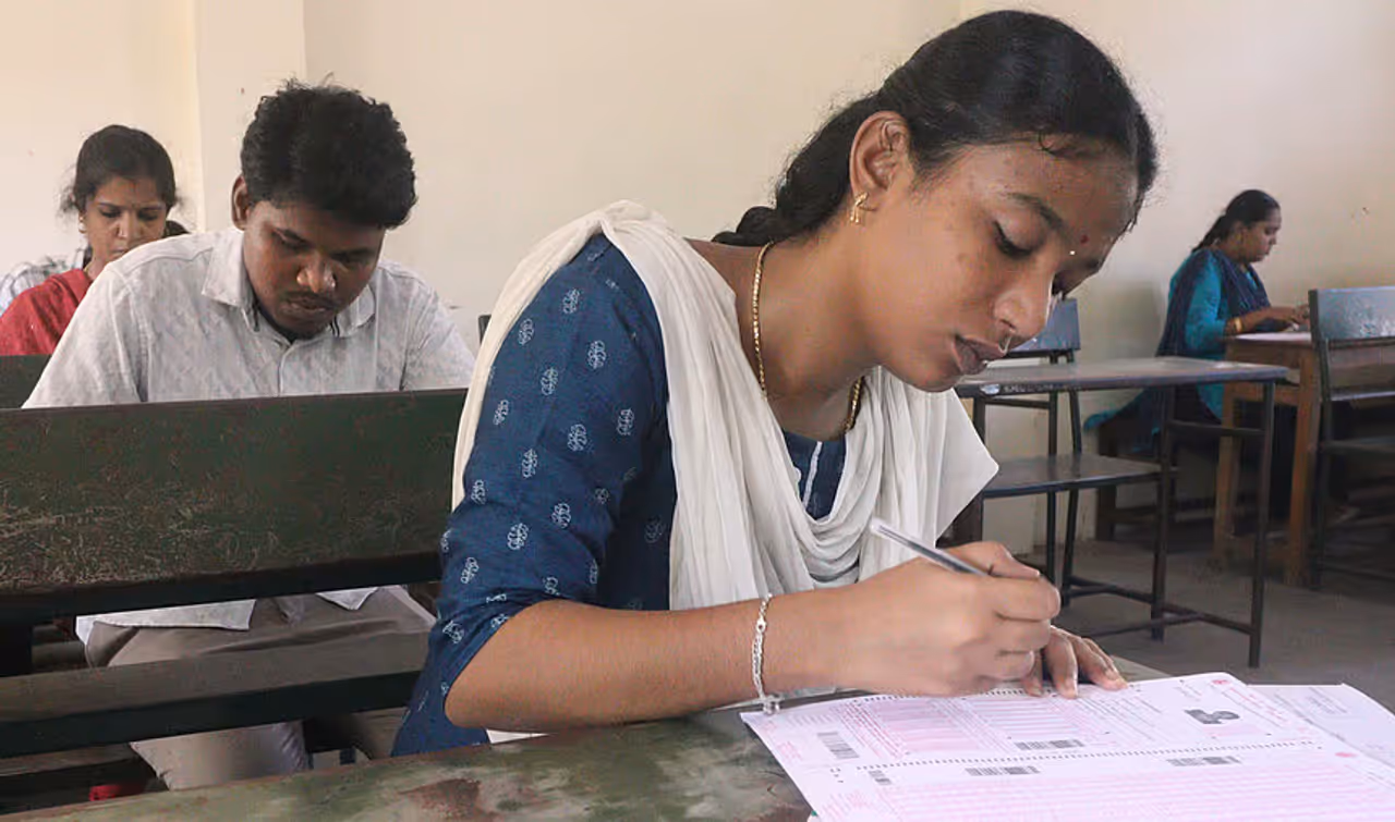 दहावी बारावीच्या परीक्षा तारखा जाहीर दहावी बारावीच्या परीक्षा तारखा जाहीर