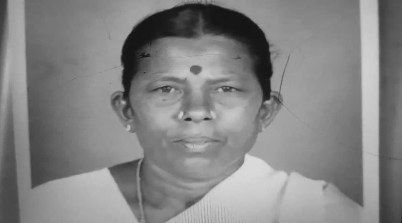 மேய்ச்சலுக்கு சென்ற சரஸ்வதி