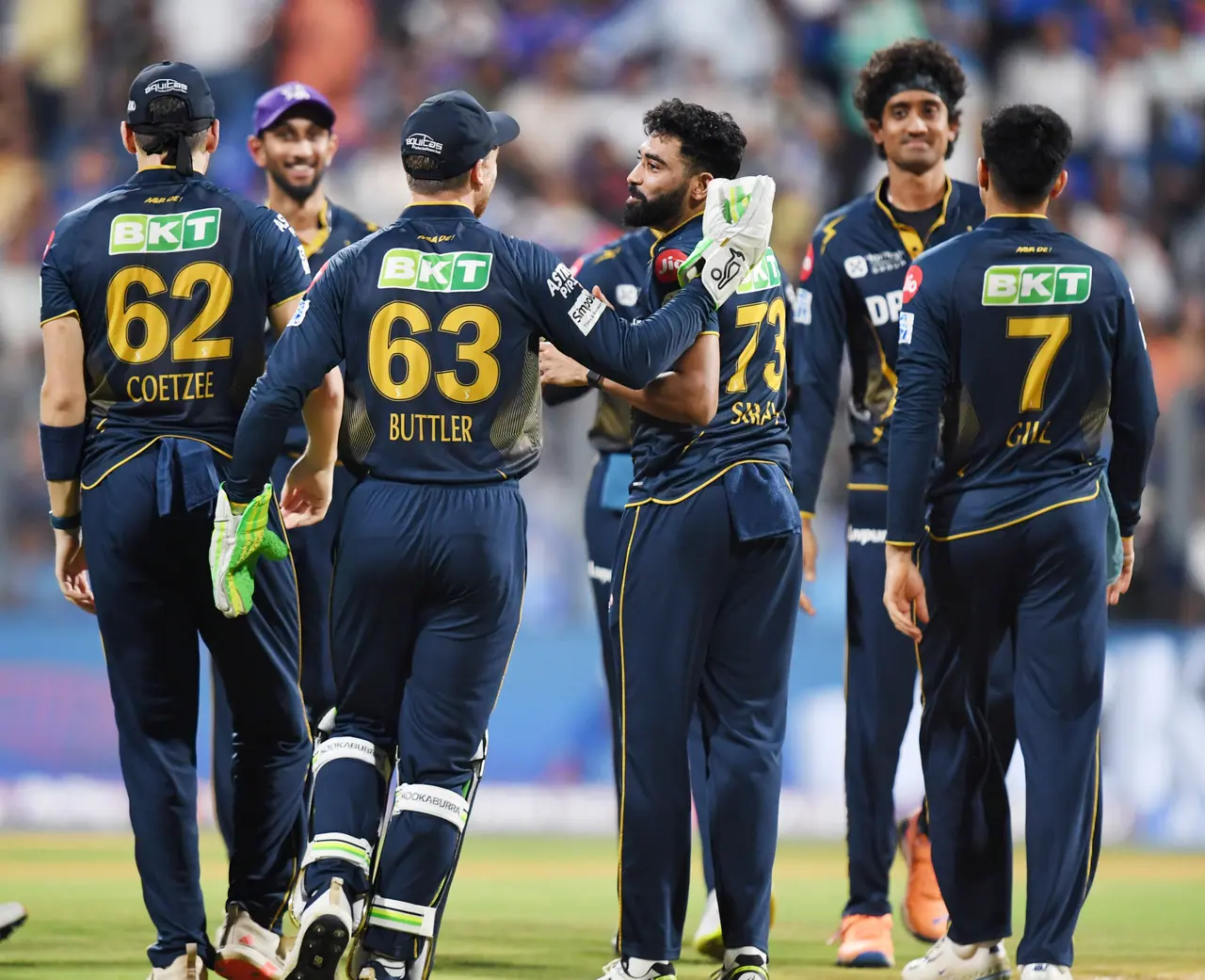 குஜராத் டைட்டன்ஸ், சுப்மான் கில் குஜராத் டைட்டன்ஸ், சுப்மான் கில்