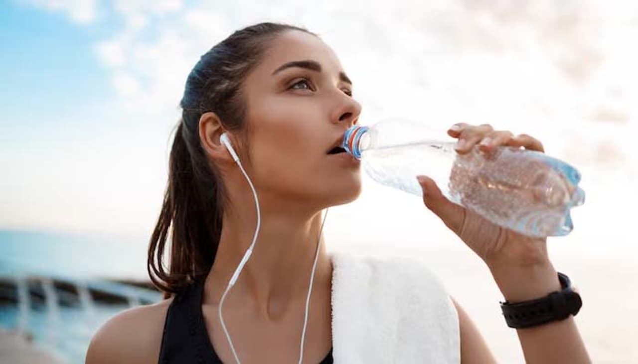 ತೂಕ ಇಳಿಕೆಯಲ್ಲಿ ನೀರಿನ 7 ಪ್ರಮುಖ ಪ್ರಯೋಜನಗಳು