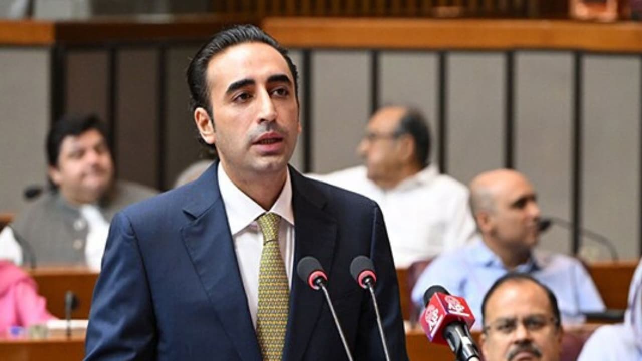 1. सिंधु जल संधि को लेकर पाकिस्तान की गीदड़भभकी, कहा अगर पानी स्थायी तौर पर रोका तो युद्ध होगा 1. सिंधु जल संधि को लेकर पाकिस्तान की गीदड़भभकी, कहा अगर पानी स्थायी तौर पर रोका तो युद्ध होगा