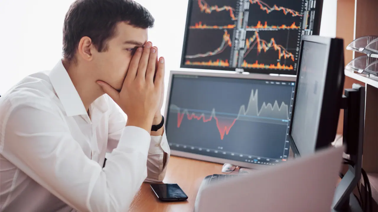 1 Tata Motors Stock Price Today