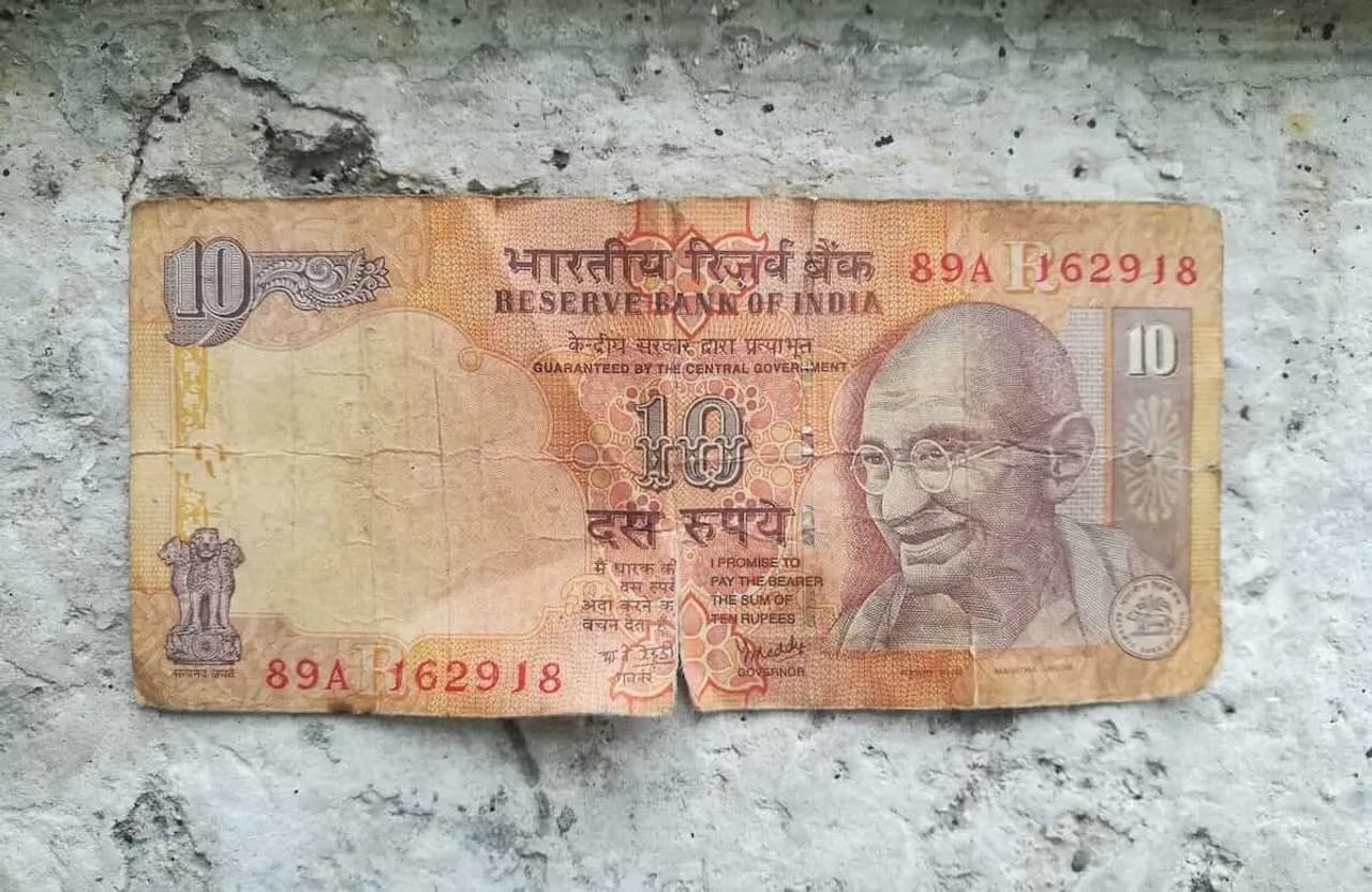 Torn Currency Note Exchange