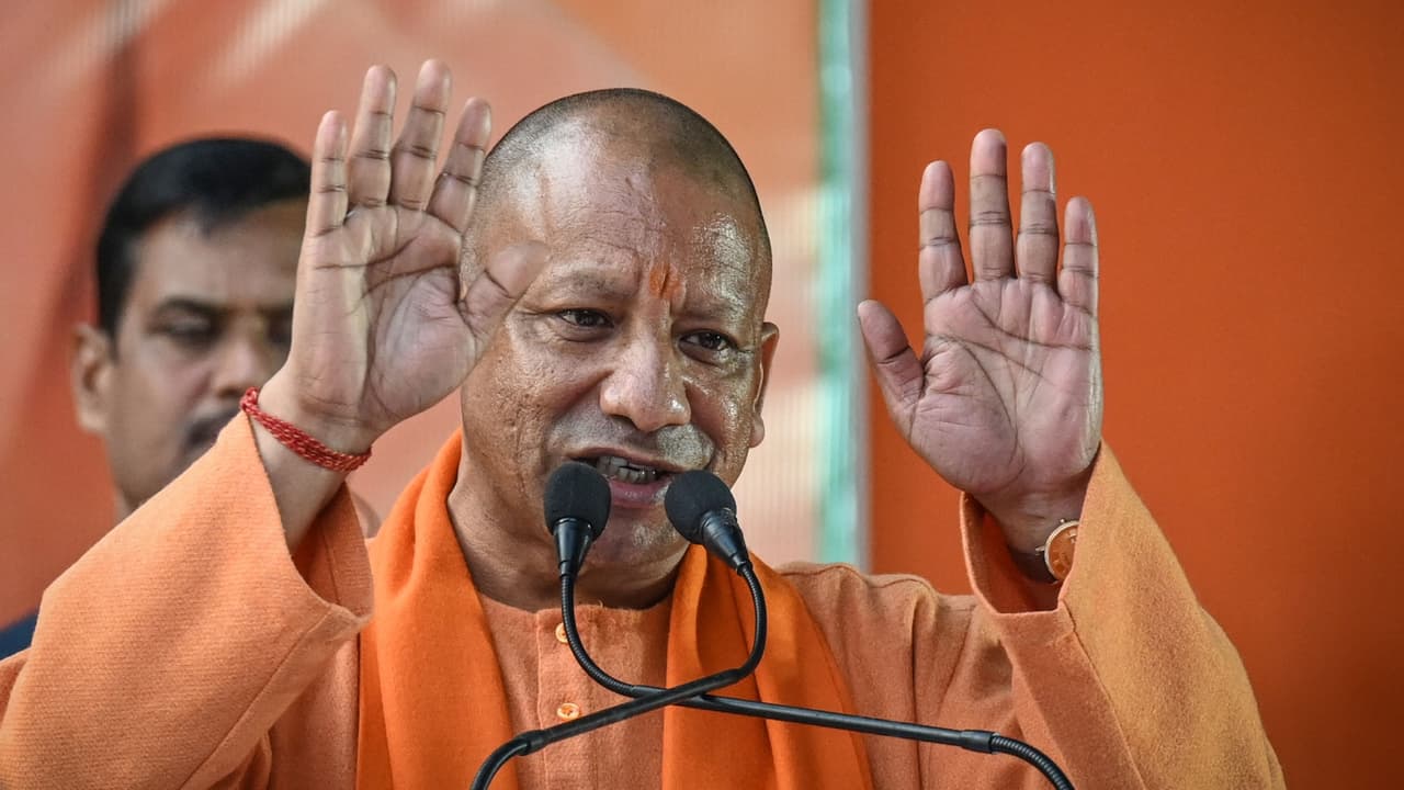 उत्तर प्रदेश के मुख्यमंत्री योगी आदित्यनाथ का एजुकेशन क्वालिफिकेशन उत्तर प्रदेश के मुख्यमंत्री योगी आदित्यनाथ का एजुकेशन क्वालिफिकेशन