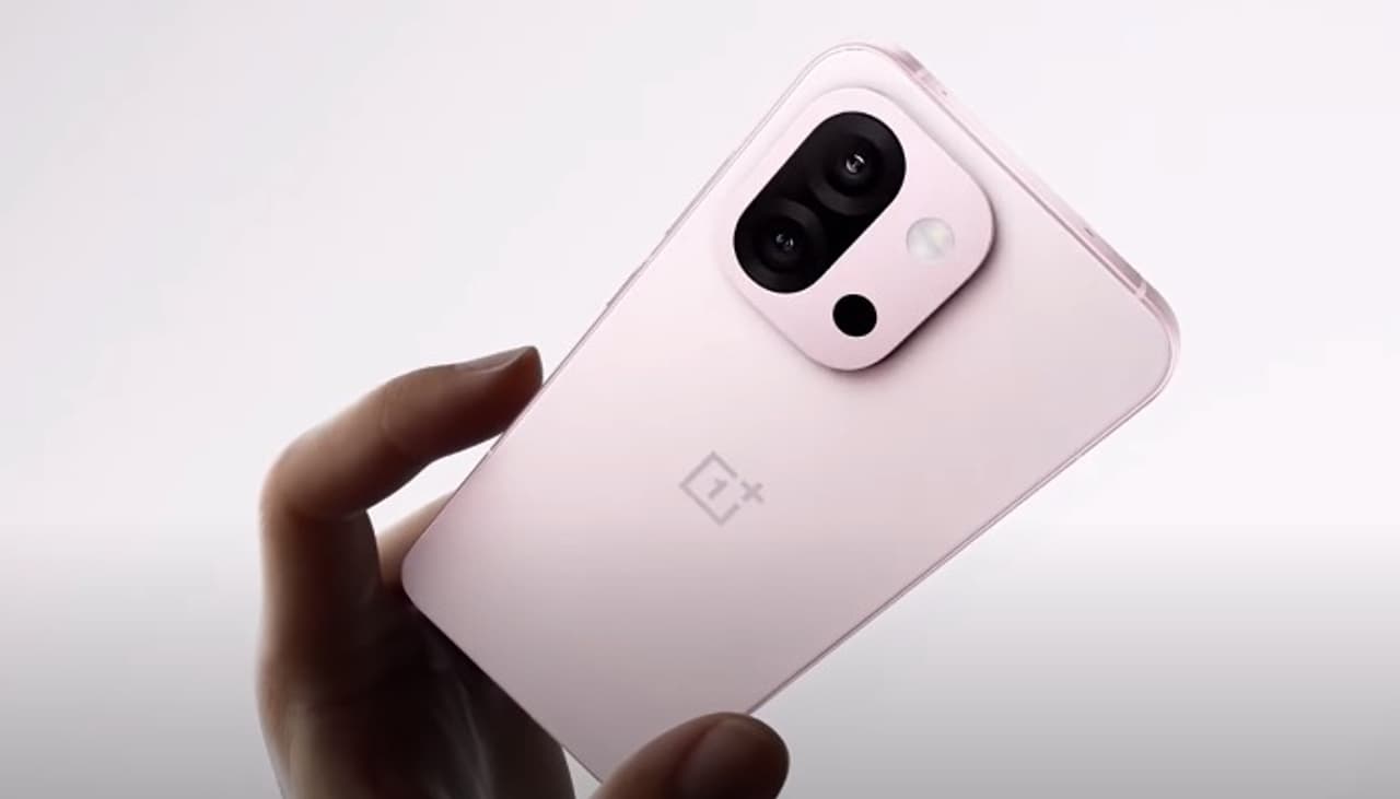 OnePlus 13s: இந்தியாவை கலக்க வந்த புதிய மாடல்!