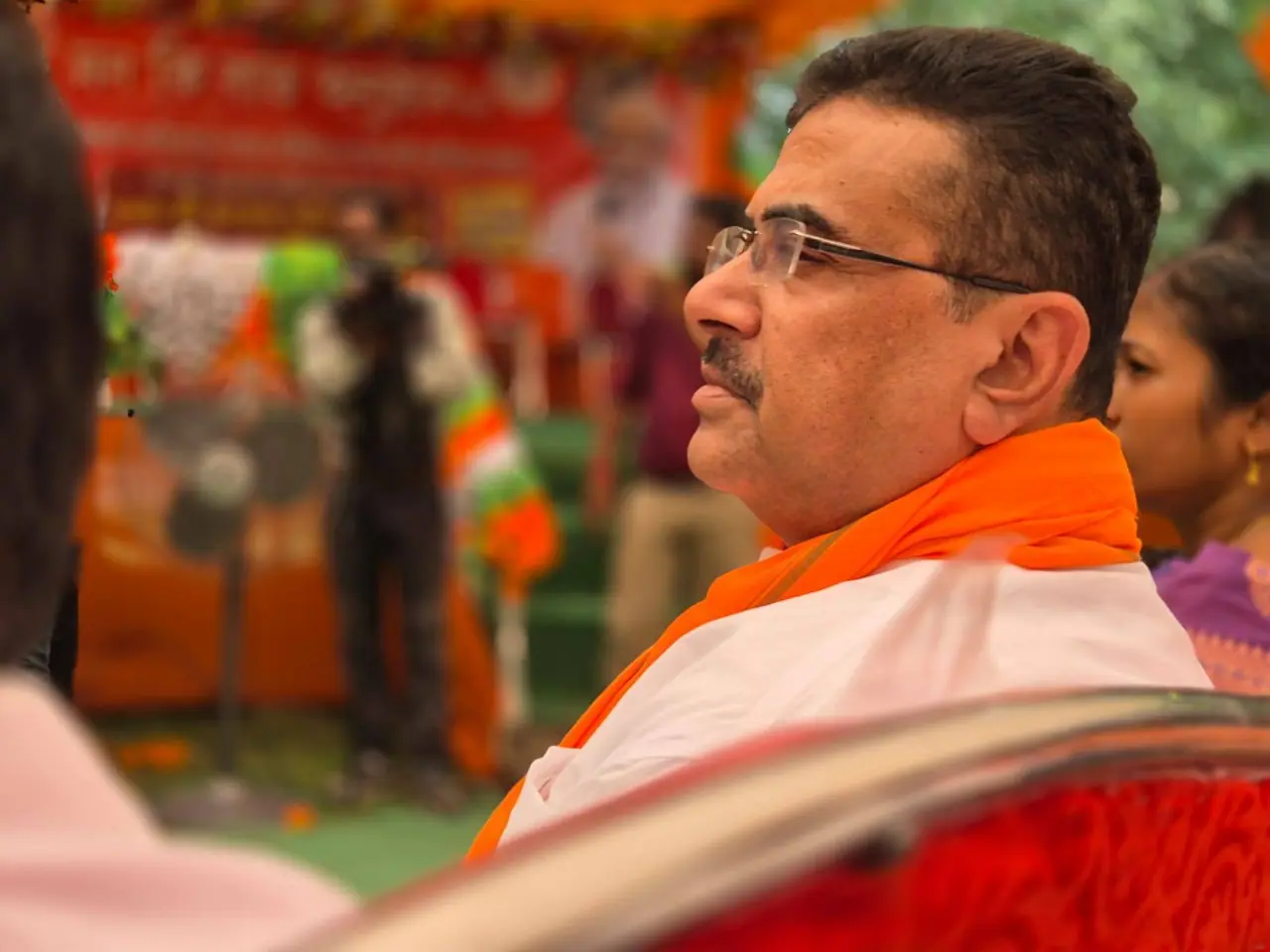 দুর্নীতিবাজ রাজবংশ! দুর্নীতিবাজ রাজবংশ!