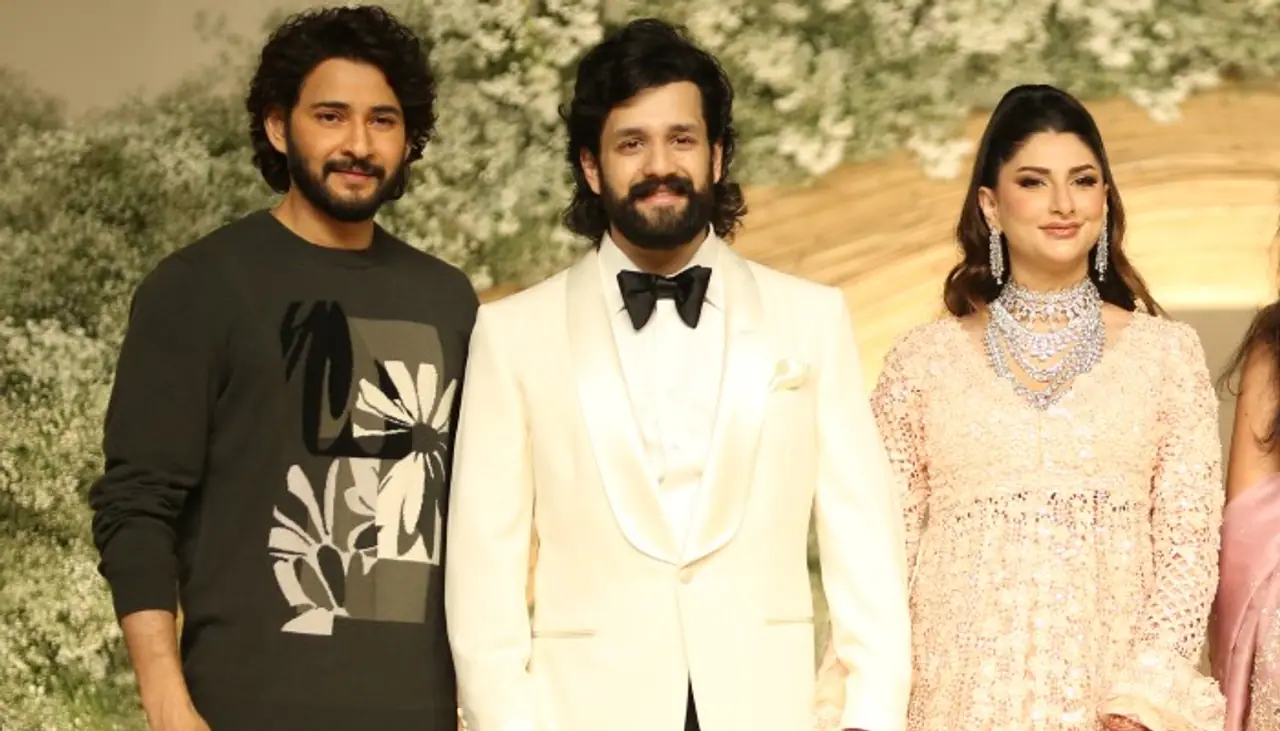  ಸಿನೀ ಪ್ರಮುಖರ ಸಂದಡಿతో ಅಖಿಲ್ ವೆಡ್ಡಿಂಗ್ ರಿಸೆಪ್ಷನ್