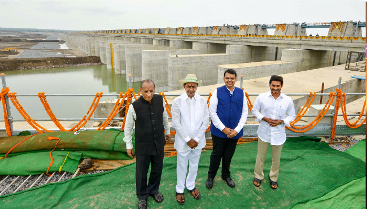 కాళేశ్వ‌రం ఎక్క‌డ నిర్మించారు.? దాని ఉద్దేశం ఏంటి.?