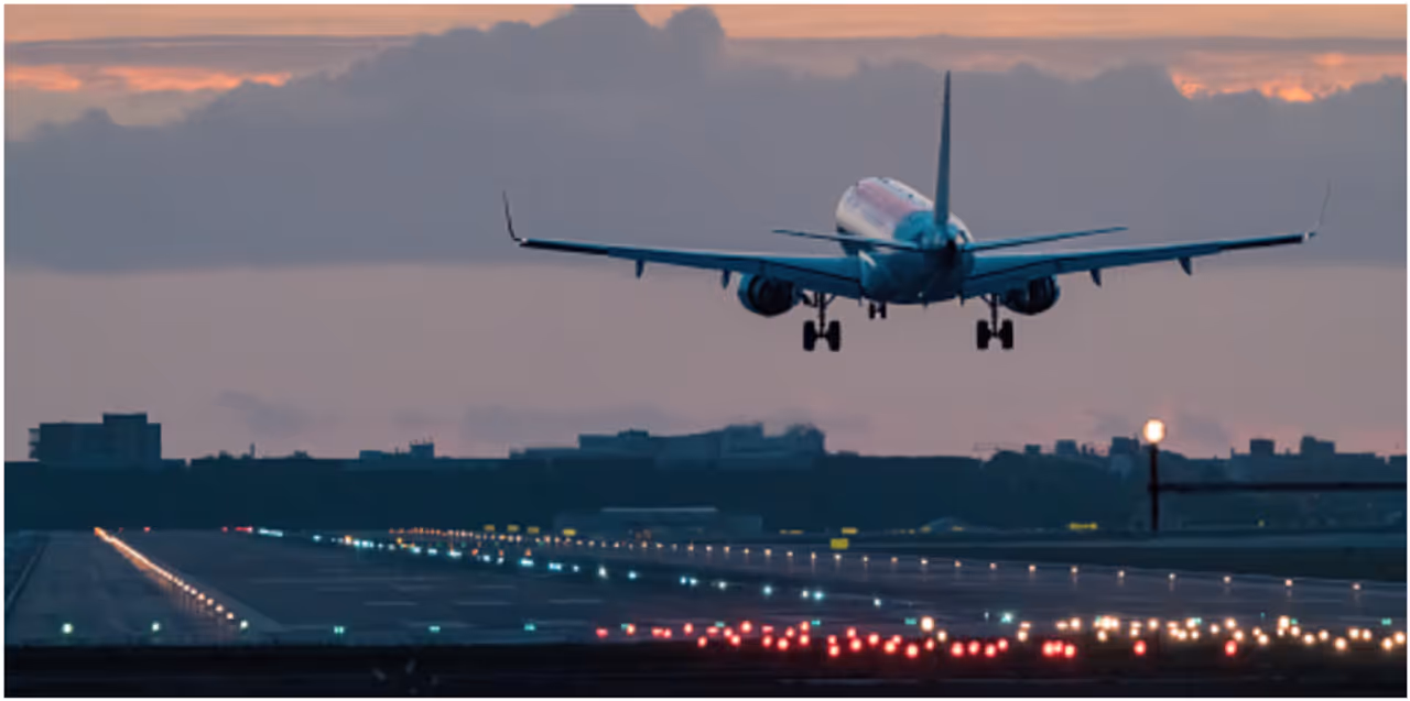 আমেদাবাদে বিমান দুর্ঘটনার পর উড়ান নিয়ে অনেকের মধ্যেই ভীতি তৈরি হয়েছে আমেদাবাদে বিমান দুর্ঘটনার পর উড়ান নিয়ে অনেকের মধ্যেই ভীতি তৈরি হয়েছে