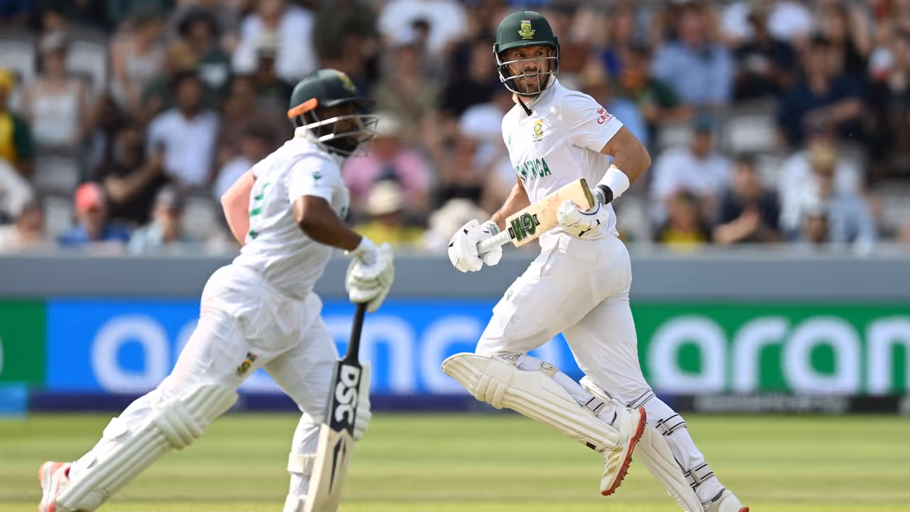 సౌతాఫ్రికా చరిత్ర సృష్టించింది