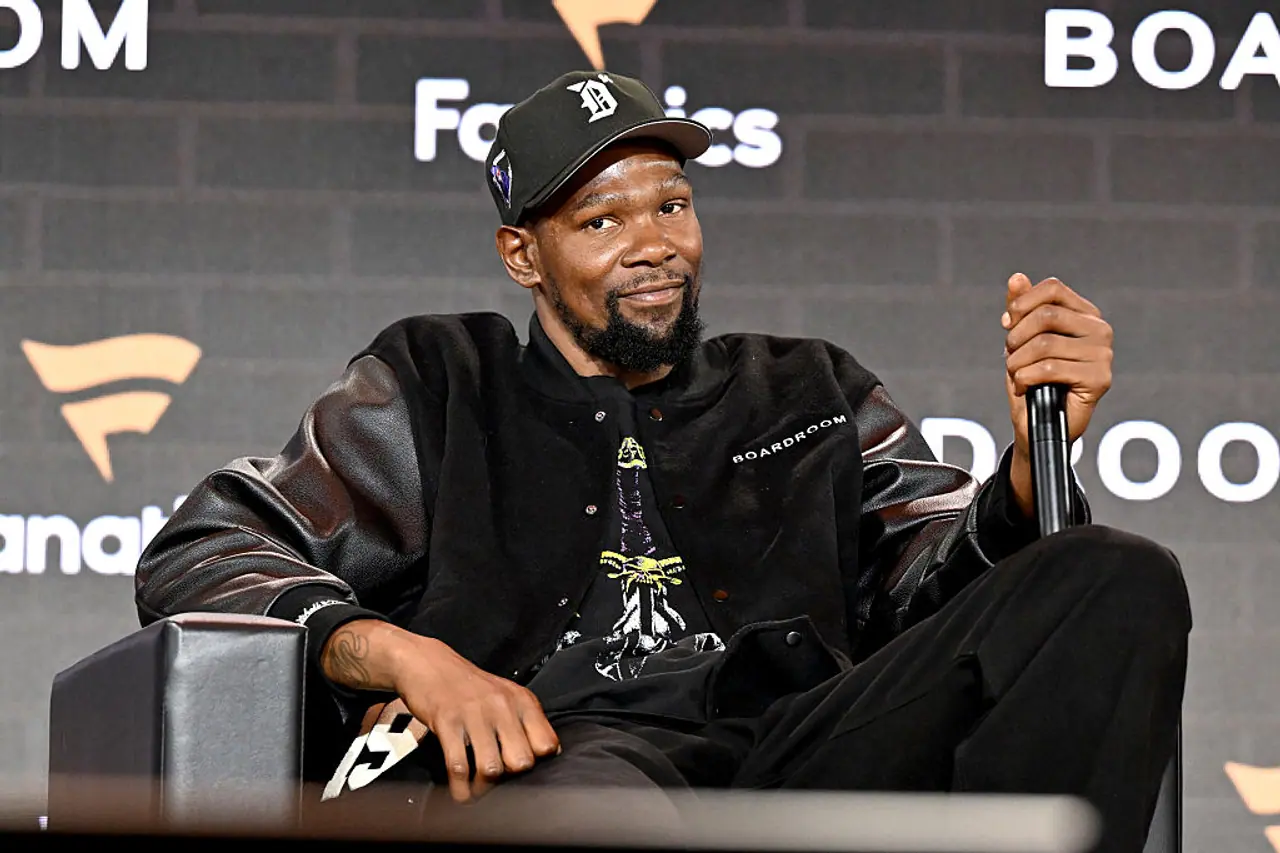 NBA’s offseason just delivered its first shock: Kevin Durant is a Houston Rocket NBA’s offseason just delivered its first shock: Kevin Durant is a Houston Rocket