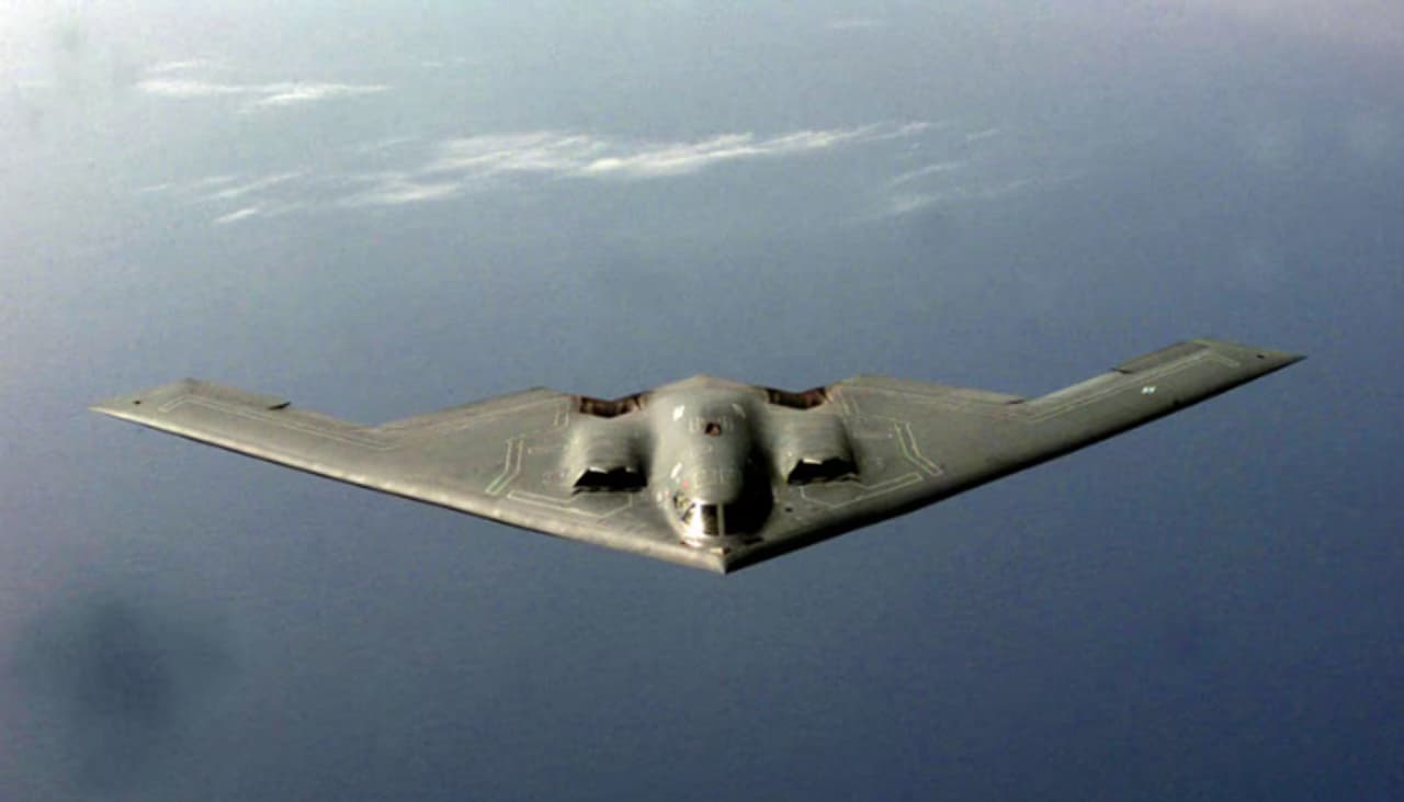 ప్ర‌పంచంలో అత్యంత ఖ‌రీదైన స్టెల్త్ బాంబ‌ర్