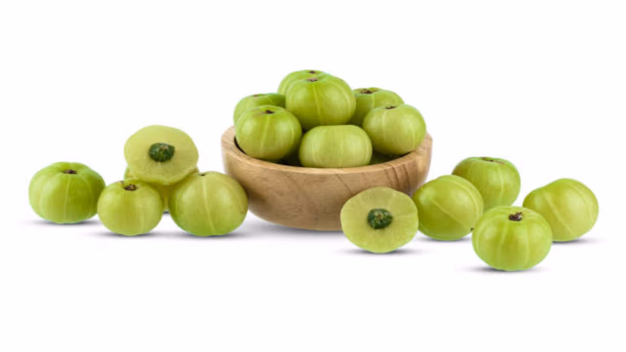 வெள்ளையான முடியை இயற்கையாகவே கருமையாக்கும் வழிகள்: