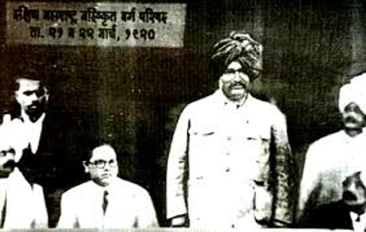 आंबेडकरांसोबतची सामाजिक मैत्री