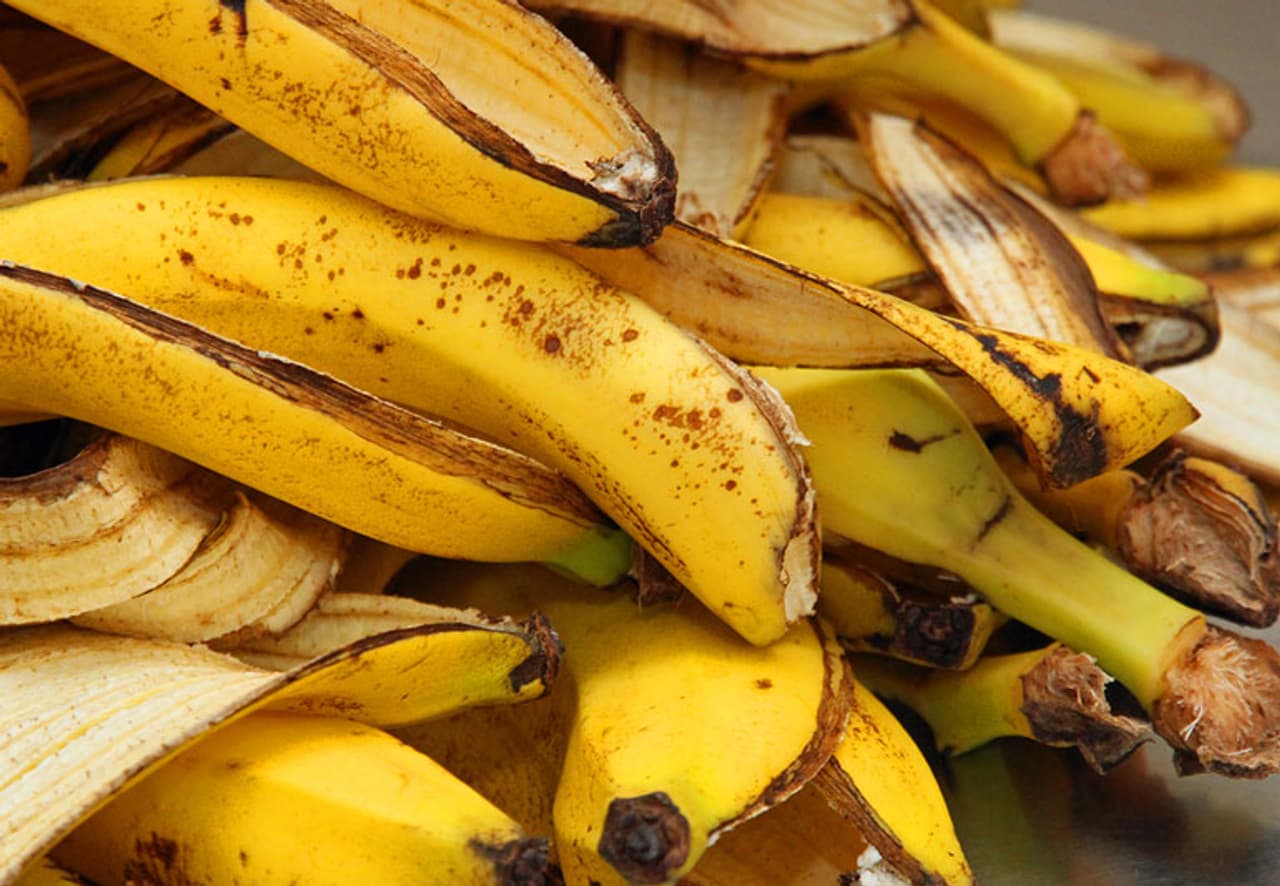 Health and Beauty Benefits in Banana Peel Health and Beauty Benefits in Banana Peel