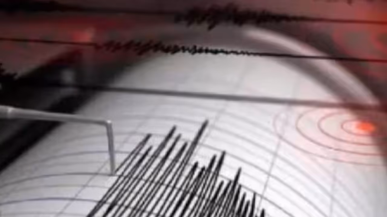 ভূমিকম্পে কাঁপল পাকিস্তান