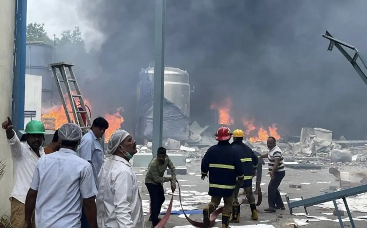 యువ జంటను చిదిమేసిన సిగాచి ప్రమాదం