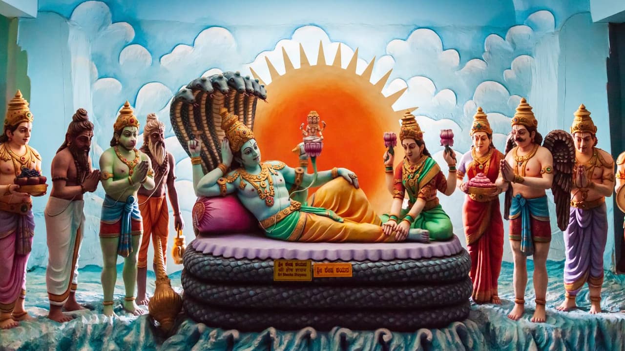 ఏకాదశి రోజున ఏం చేయాలి?