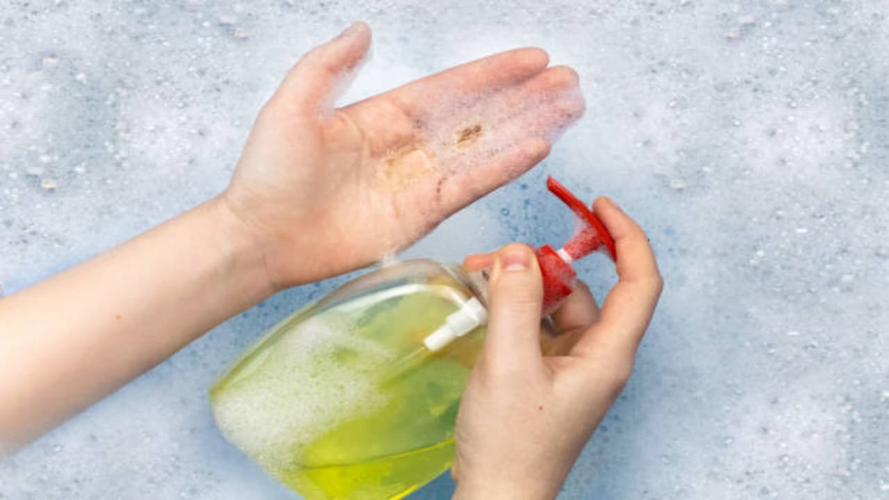 హ్యాండ్ వాష్ తయారీ: