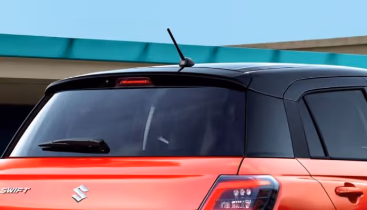 भारतात या गाडीची झाली सर्वात जास्त विक्री, कोणती आहे ती कार? भारतात या गाडीची झाली सर्वात जास्त विक्री, कोणती आहे ती कार?