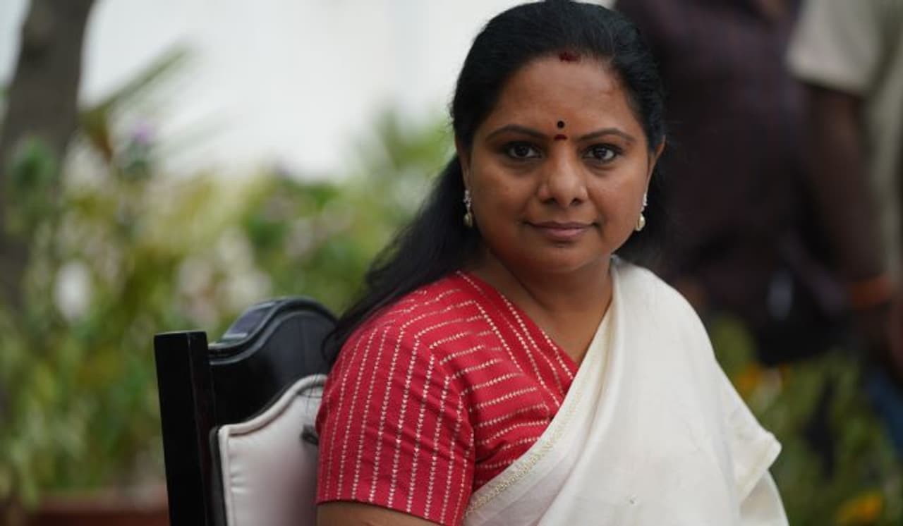 కేసీఆర్ కు తప్పని వారసత్వ పోరు