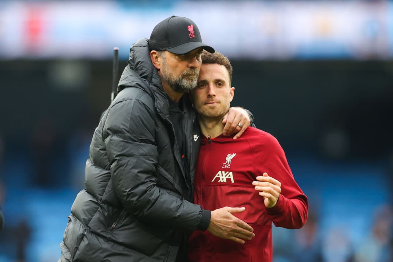 Klopp Shares Grief Over Loss of "Fantastic Player and Friend" Klopp Shares Grief Over Loss of "Fantastic Player and Friend"