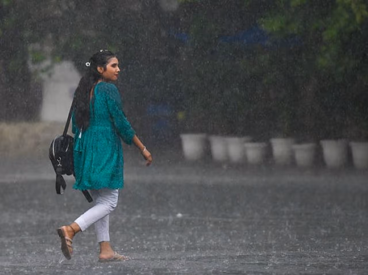 వాతావరణ శాఖ హెచ్చరిక 