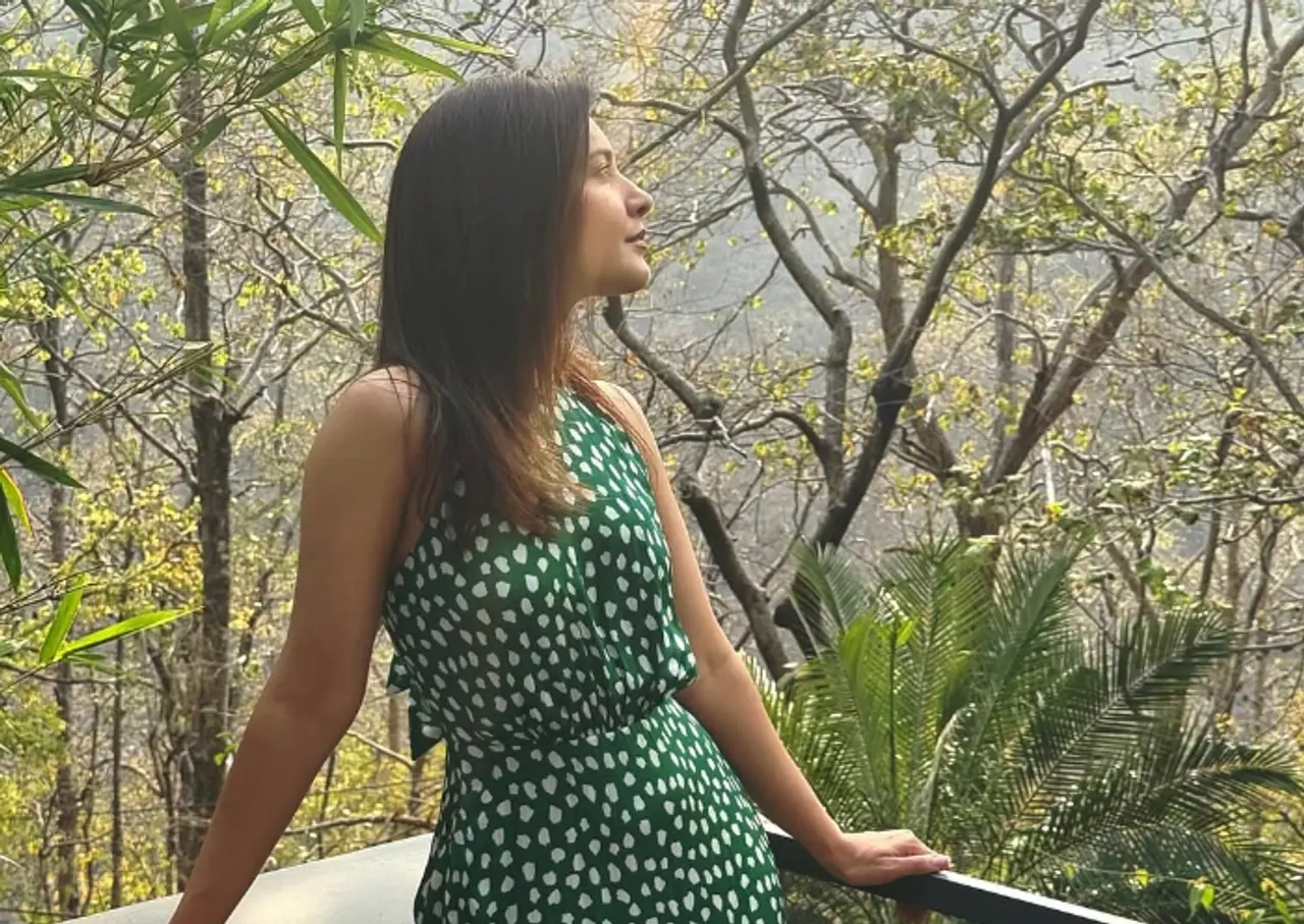 కలెక్టర్‌ కావాలనుకొని హీరోయిన్‌ అయిన నటి 