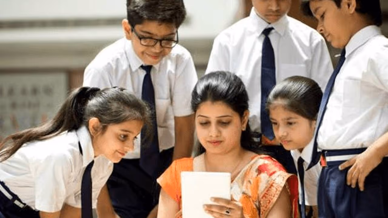 తెలంగోళ్ళది వింత పరిస్థితి...