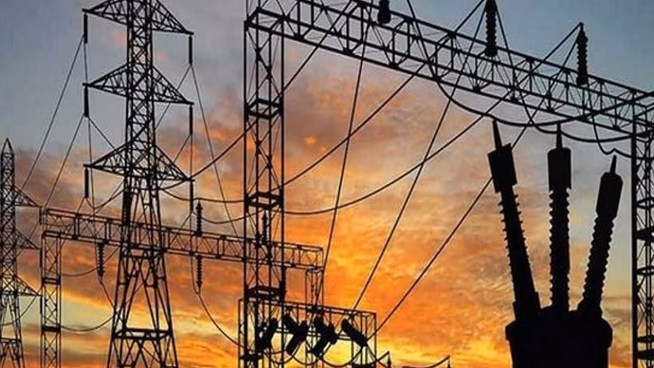 மாதாந்திர பராமரிப்பு பணி