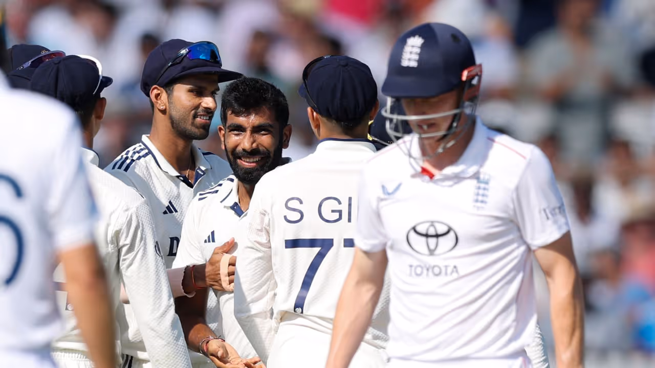 మాంచెస్టర్ లో ఇంగ్లాండ్ జోరు.. డెఫెన్స్ లో భారత్